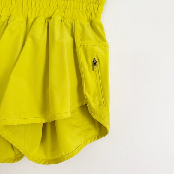 LULULEMON Tracker Short II Split Pea Yellow 4 - Picture 7 of 11